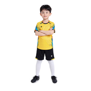Camiseta de Fútbol Personalizada de Secado Rápido y Transpirable, Uniforme Deportivo para Equipos de Fútbol, 100% Poliéster, con Bloques de Color, Impresión Digital, para Hombres, Mujeres y Niños - Product Image 4