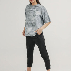 T-shirts amples tie-dye pour femmes, très demandés, OEM, pour filles, imprimés graphiques, personnalisables avec votre marque, grandes tailles - Product Image 4