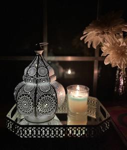 Lanterne artisanale en fer de style mosquée, croissant de lune et étoile, pour la décoration de la maison, idéale pour le Ramadan Kareem et l'Aïd. - Product Image 4