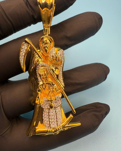 Pendentif unisexe Hip Hop en argent sterling 925 et or 18 carats, incrustation de moissanite taille brillant sertie griffes, motif Sainte Santa Muerte mexicaine - Product Image 1