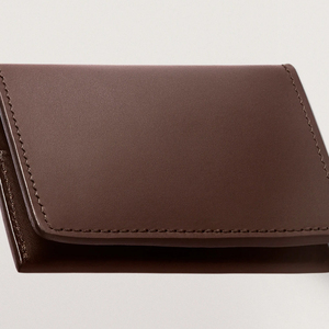 RAHRAJ ENTERPRISES Cartera Bifold de Cuero Rojo para Hombre, Tarjetero Delgado, Estuche para Pasaporte de Viaje, Modelo Re-mw-007, 500 Piezas - Product Image 2
