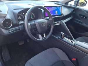 Toyota C-HR 2.0 HV Trend FWD E CVT Híbrido SUV Compacto Transmisión Automática Eficiente en Consumo de Combustible Conducción Inteligente - Product Image 6