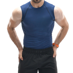Camiseta deportiva sin mangas para hombre, cuello redondo, de secado rápido, tejida en poliéster, color sólido, para gimnasio, entrenamiento, personalizada. - Product Image 1