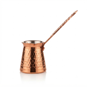 Cafetera Turca Cezve Briki de Cobre Puro Martillado Artesanal al por Mayor, con Revestimiento de Estaño para Estufa y Mango Largo - Product Image 1