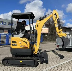 Excavadora de cadenas usada versátil de 3 toneladas con orugas de goma y pluma de giro lateral para construcción en espacios reducidos - Product Image 5