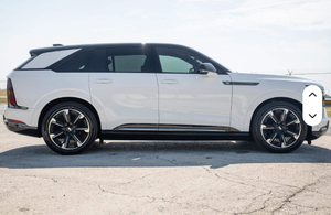 Cadillac Escalade IQ Sport 2 d'occasion 2025 - Product Image 2