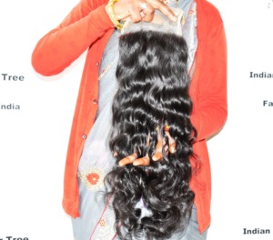 Cheveux humains indiens naturels bouclés HD 7*7 Closure, non traités chimiquement, 100% double drawn, cuticules alignées, style Deep Wave - Product Image 2
