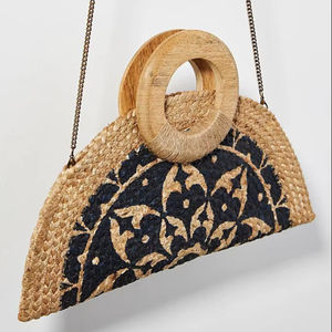 Bolso de Mano Tipo Clutch de Yute con Bordado y Decoración de Cuentas, Hecho a Mano con Piedras de la Mejor Calidad - Product Image 1