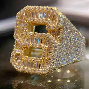 Bague Crâne de Luxe Bicolore en Moissanite, Sertie de Pavés, en Argent Sterling Massif, Bijou Hip-Hop Audacieux - Product Image 2