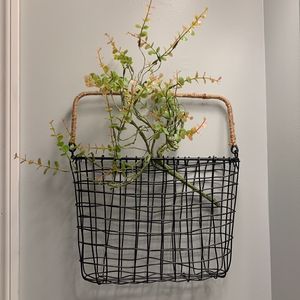 Iron Wall Hanging <b>Basket</b> <b>For</b> Premium Home Decoration Indoor Outdoor <b>Plant</b> Display And Decorative Storage - Product Image 5