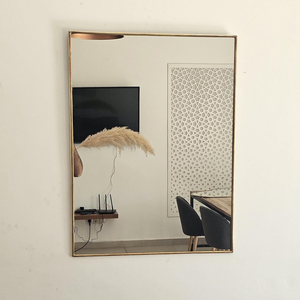 Espejo de Maquillaje de Vidrio Transparente con Acabado Dorado para Decoración de Mesa, Decoración del Hogar, Tamaño Personalizado a Precio Accesible - Product Image 3