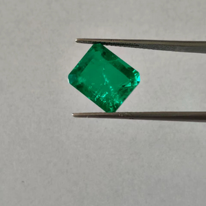 Piedras Preciosas Verdes de Esmeralda de Corte Colombiano Creadas en Laboratorio, Calidad Premium para Joyería, para Uso en la Fabricación de Joyas - Product Image 1