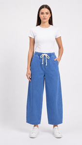 Stylish Women's Breathable Denim Baggy <b>Jeans</b> Pant with Full <b>Elastic</b> <b>Waist</b> Comfortable Solid Pattern Long Lasting Quality - Product Image 3