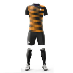 Nouvelle arrivée, uniforme d'équipe de club, couleur unie, vêtements de sport imprimés numériquement, ensembles d'uniformes de club de football, polyester/nylon léger - Product Image 5