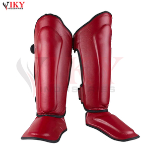 Protège-tibias et protège-pieds en cuir PU rouge haute résistance aux chocs OEM – Équipement de sparring intensif et d'entraînement aux arts martiaux - Product Image 1