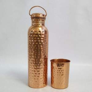 Hammered copper <b>water</b> bottle designed for everyday use helps maintain hydration <b>levels</b> and supports a healthier lifestyle - Product Image 3