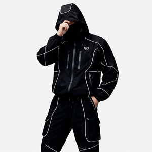 Custom Manufacturer <b>Techwear</b> Thermochromic Streetwear Heat Reactive Water Reactive Windbreaker Waterproof Rain <b>jacket</b> for men - Product Image 5