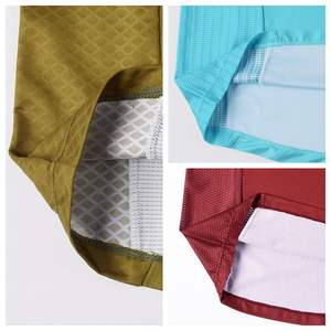 Singlet de course à pied personnalisé avec logo par sublimation pour clubs et événements - Product Image 3