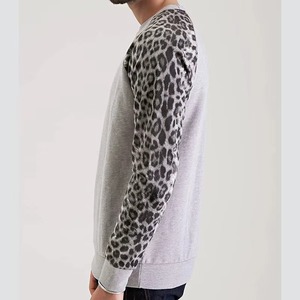 Sweat-shirt à col rond pour homme, coupe classique, imprimé léopard, manches raglan, en coton tricoté, décontracté, pour l'automne, vente en gros, OEM - Product Image 5
