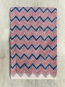 Tissu imprimé à la main de Jaipur, tissu en coton imprimé à la main, tissu indien fait main pour robes, fournisseur de tissus en coton en gros - Product Image 4