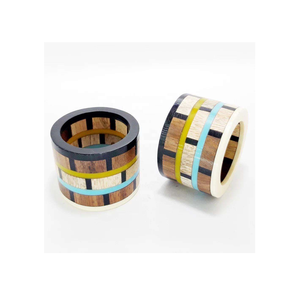 Anillo para Servilletas de Resina Epoxi Azul y Madera, Diseño Creativo, Superventas, Ideal para Cantinas y Cafeterías - Product Image 4