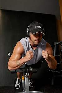 เสื้อกล้ามผู้ชายแบบแห้งเร็วสำหรับออกกำลังกาย เสื้อกีฬาผู้ชายแบบแห้งเร็วสำหรับฟิตเนส วิ่ง และเล่นกีฬากลางแจ้ง - Product Image 6