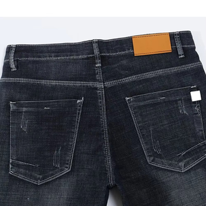Jean en denim coupe slim délavé foncé pour homme, en mélange de coton extensible, jambe fuselée classique, style décontracté, dernière collection 2026 - Product Image 4