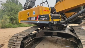 Excavatrice hydraulique d'occasion SANY 305H, marque chinoise réputée, 30 tonnes, sur chenilles, modèle 2020, godet de 1,65 m, puissance de 212 kW - Product Image 5