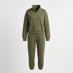 Ensemble de vêtements de détente minimalistes pour femmes, haut à manches longues avec demi-zip et pantalon de jogging, fournisseur en gros de vêtements, ensemble de jogging - Product Image 1