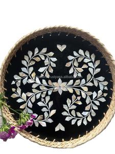 Ensemble de plateaux ronds en rotin avec incrustations de nacre, artisanat indien de luxe Shamiyana, finition haut de gamme pour la décoration de la maison et les cadeaux - Product Image 5