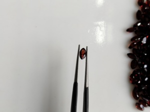Granat rouge naturel 5x3MM, coupe Marquise, pierre précieuse de qualité supérieure pour la fabrication de bijoux - Product Image 1