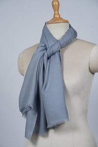 Estola de Lana Fina de Cachemira Étnica para Mujer VIC, 70x200 cm, Modelo VIC-CMS-PLHD008, Transpirable, para Uso Diario en Exteriores, Hecho en India - Product Image 5