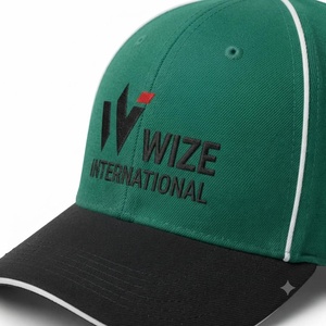Casquette de baseball WIZE INTERNATIONAL verte et noire avec logo brodé, 6 panneaux, unisexe, décontractée, ajustement réglable - Product Image 4