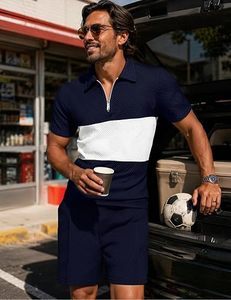 Shorts de sport réversibles pour homme, personnalisables avec logo, écologiques, antibactériens, séchage rapide, respirants, légers, en polyester - Product Image 1