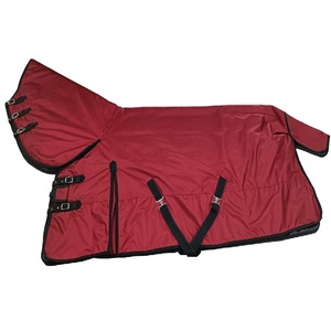 Nouvelles couvertures d'hiver pour chevaux en ripstop faites à la main avec couvre-cou amovible, imperméables - Product Image 1
