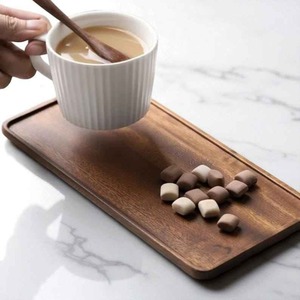 Plateau de service en bois moderne pour le thé, le café et les aliments, léger, pour la cuisine et la maison, par Madiha Art & Crafts - Product Image 2