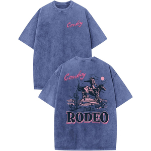 เสื้อยืดผู้ชายลายดอกกุหลาบวินเทจ ทรงโอเวอร์ไซส์ แขนสั้น คอกลม สไตล์ลำลอง สตรีทแวร์ สีชมพูกุหลาบ - Product Image 4