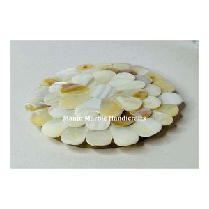 Espejos con Forma de Flor Hechos a Mano con Incrustaciones de Madreperla Rosa Pura, Diseño Exquisito, al Precio Más Bajo - Product Image 3