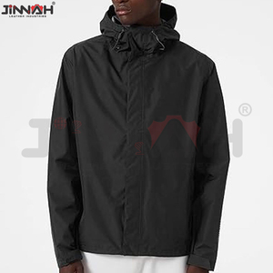 Artículo de Moda de la Temporada: Chaqueta Impermeable para Hombre con Logotipo Personalizado, Chaquetas Completas para Hombre, Chaquetas Impermeables de Poliéster y Nailon Sostenibles para Hombre - Product Image 5