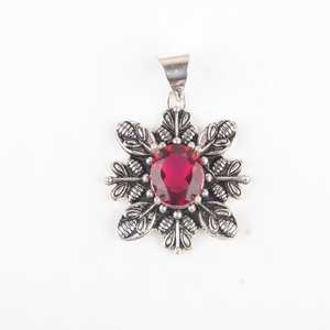 Élégant pendentif fleur multi-rouge rubis en argent sterling 925 plaqué or, cadeau de fiançailles ou pierre de naissance d'octobre - Product Image 3