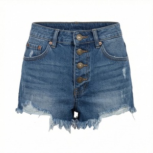 Short en jean tendance pour femme grande taille, avec effet froncé aux fesses, déchiré, avec poches, couleur personnalisable, tendances estivales - Product Image 1