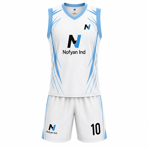 Ensemble complet d'uniformes de basketball élégants pour hommes avec maillot et short – Tenue de sport légère et durable, idéale pour les joueurs professionnels - Product Image 1
