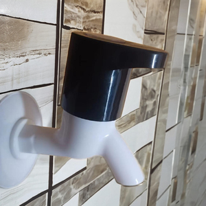 ก๊อกน้ำพลาสติกบริสุทธิ์เกรดสูงทำจากพลาสติก PP สำหรับเครื่องซักผ้าโรงแรมในห้องน้ำสวน - Product Image 2