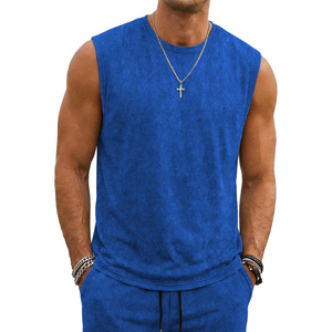 Conjuntos de camiseta y pantalones cortos con lavado ácido para hombre, ropa de verano, logotipo personalizado impreso y bordado, conjuntos deportivos elegantes para hombre - Product Image 1