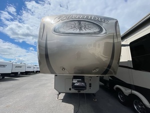 Used 2017 Shasta O-a-s-i-s 18F-Q - Product Image 6