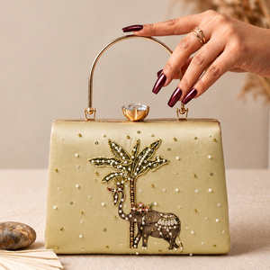 Pochette élégante ornée de palmiers et d'éléphants majestueux pour femme – Idéale pour les soirées et les occasions festives - Product Image 1