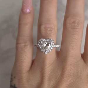 Bague Halo Classique en Moissanite Romantique 1 Carat Coupe Cœur, en Argent Sterling 925 Original, Cadeau Idéal pour les Amoureux - Product Image 1