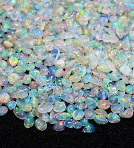 Perles d'opale polies percées, opale d'Éthiopie naturelle, forme irrégulière, perles en vrac, jeu de couleurs ou opale multibrillante - Product Image 2