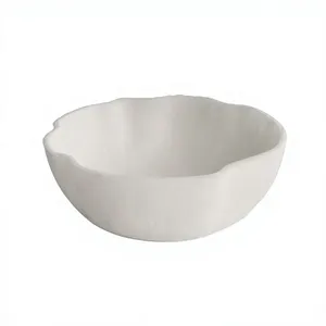 Bol de service artisanal en résine orange polie pour fruits et collations, design minimaliste, vaisselle non revêtue, idéal pour les fêtes - Product Image 3