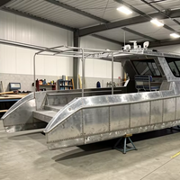 Bateau de pêche en aluminium personnalisé 7,62 m, coque rivetée, moteur hors-bord à batterie/essence 300 CV, 30,0-35,0 nœuds, patrouille universelle